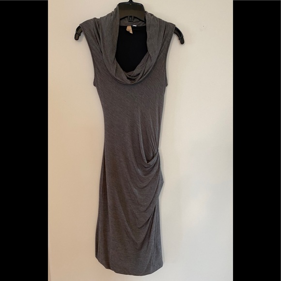 Orb lined Dress - Picture 1 of 7